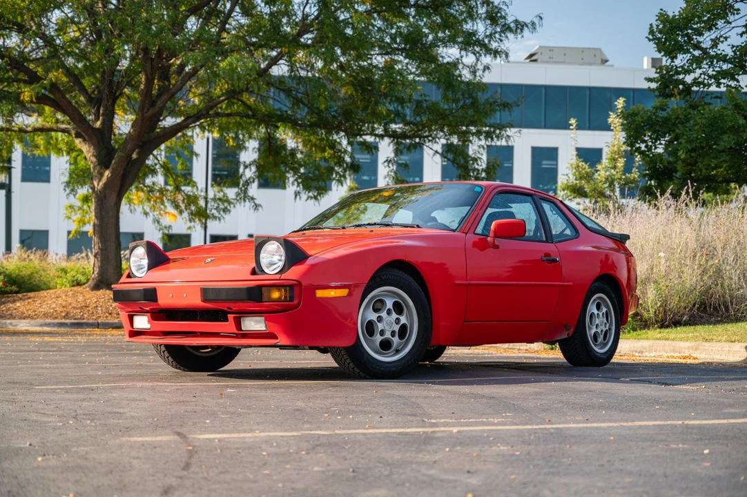 1989 Porsche 944 - Image 14 of 31