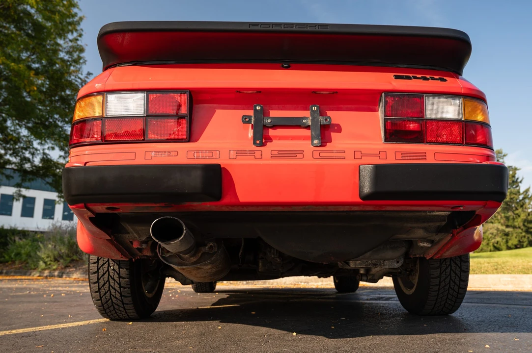 1989 Porsche 944 - Image 22 of 31