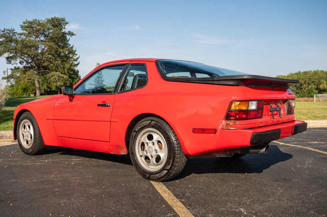 1989 Porsche 944 - Image 21 of 31