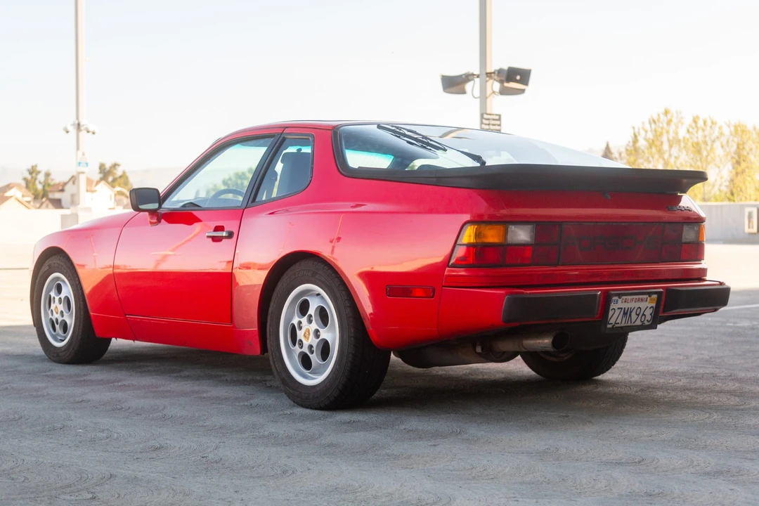 1989 Porsche 944 - Image 8 of 31
