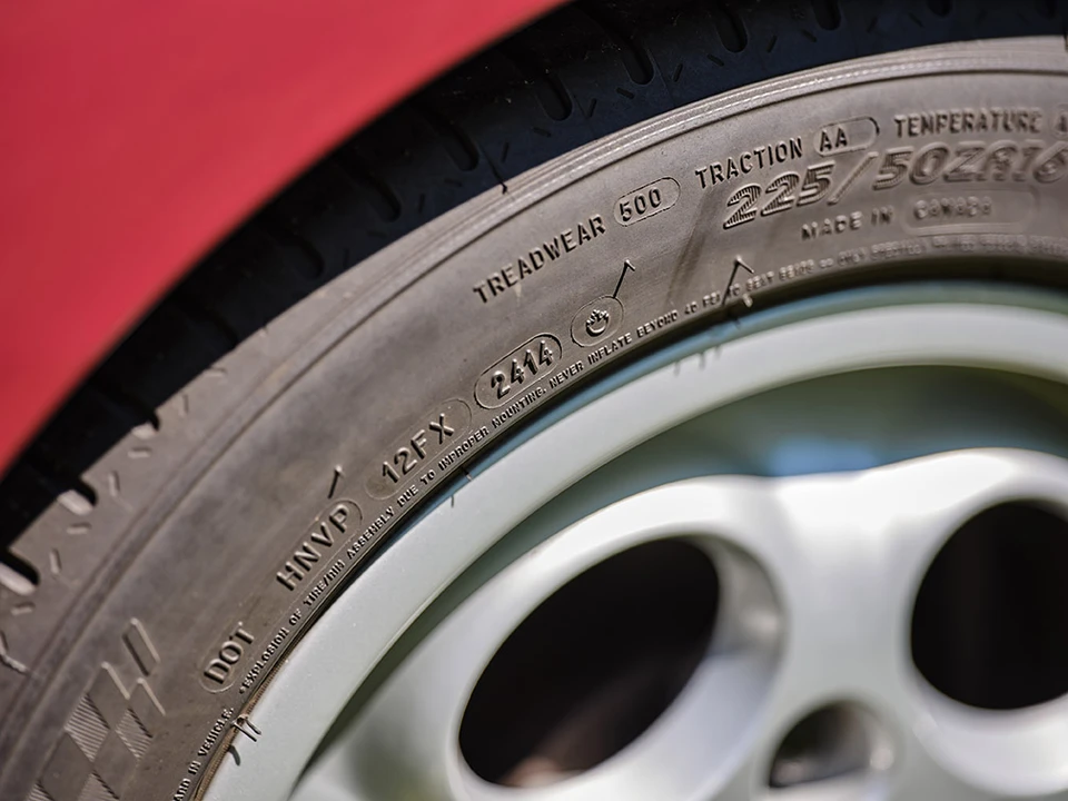 1989 Porsche 944 - Image 30 of 31