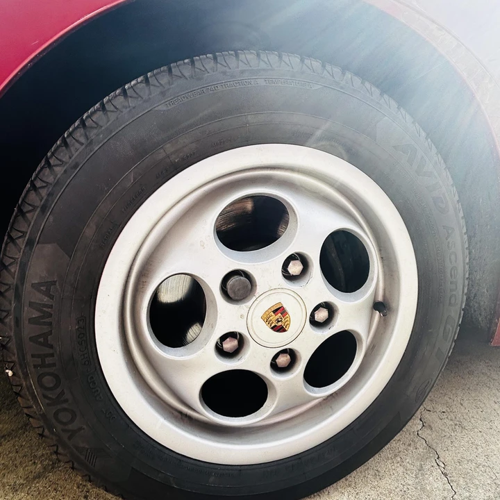1989 Porsche 944 S2 - Image 24 of 31