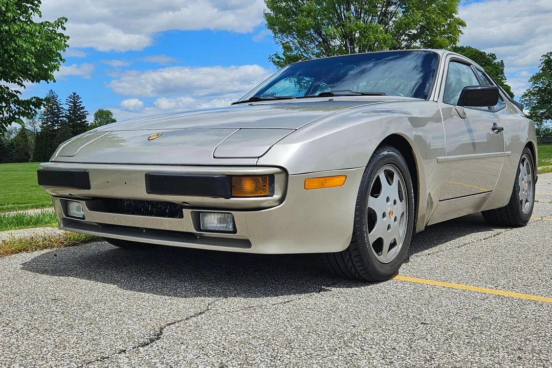 1989 Porsche 944 - Image 7 of 31