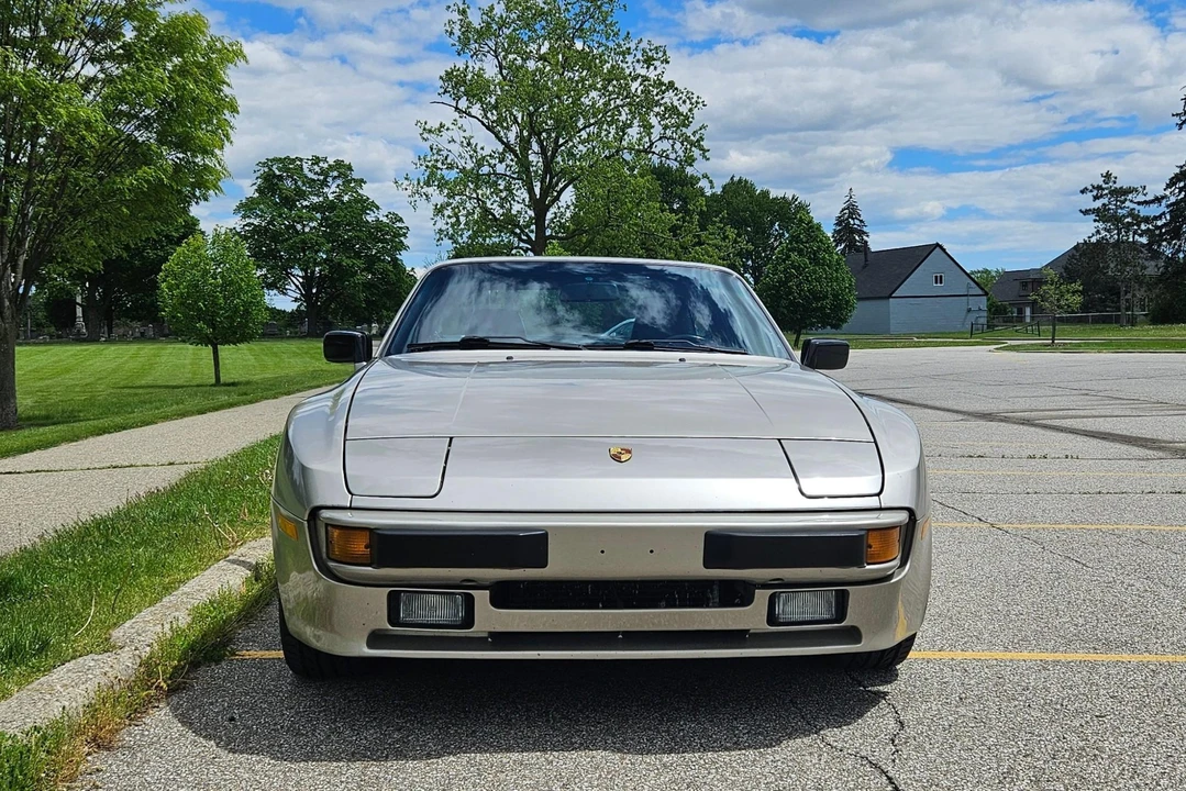 1989 Porsche 944 - Image 13 of 31