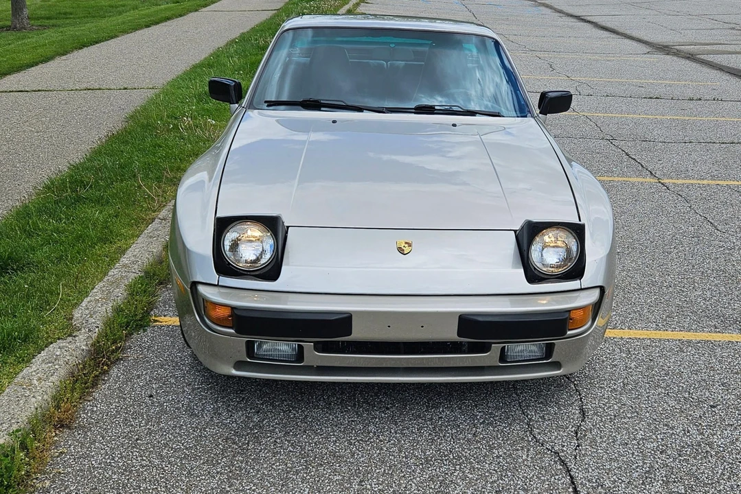 1989 Porsche 944 - Image 15 of 31