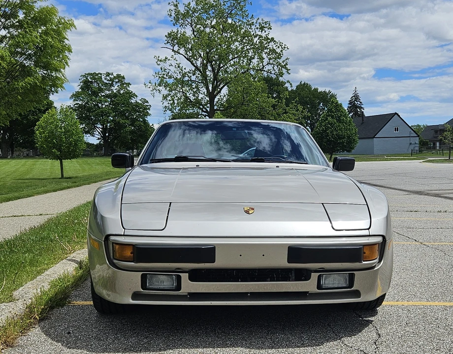 1989 Porsche 944 - Image 11 of 31