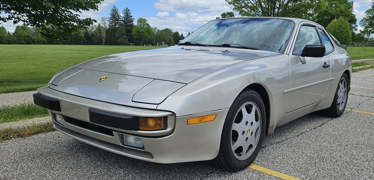 1989 Porsche 944 - Image 5 of 31