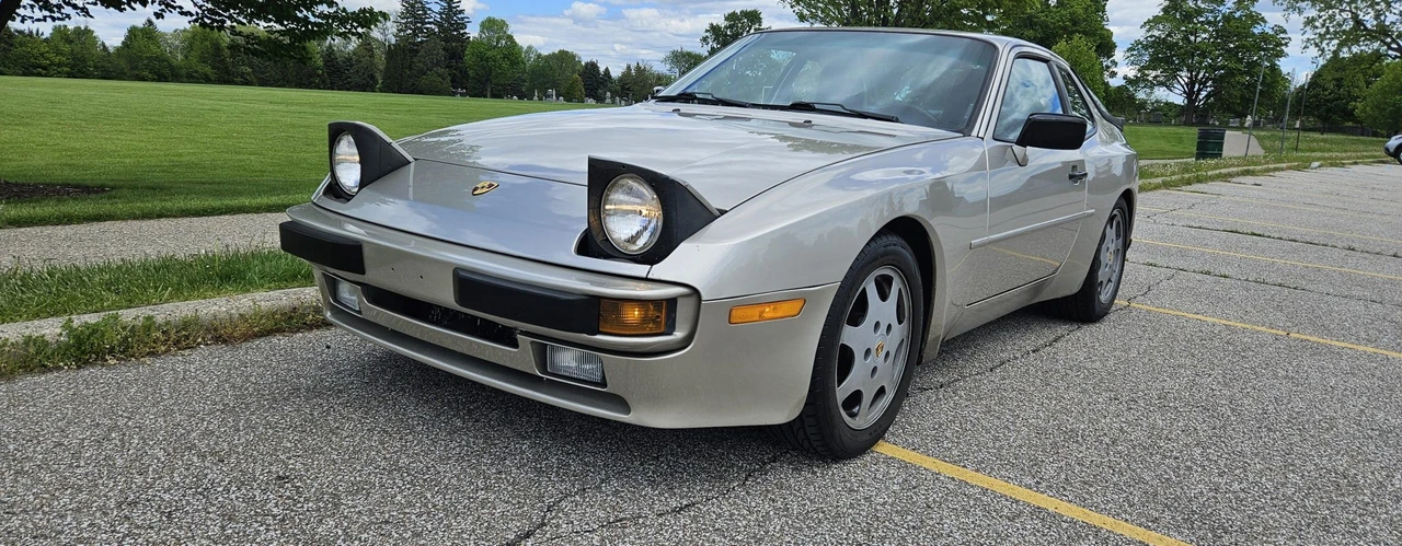 1989 Porsche 944 - Image 3 of 31