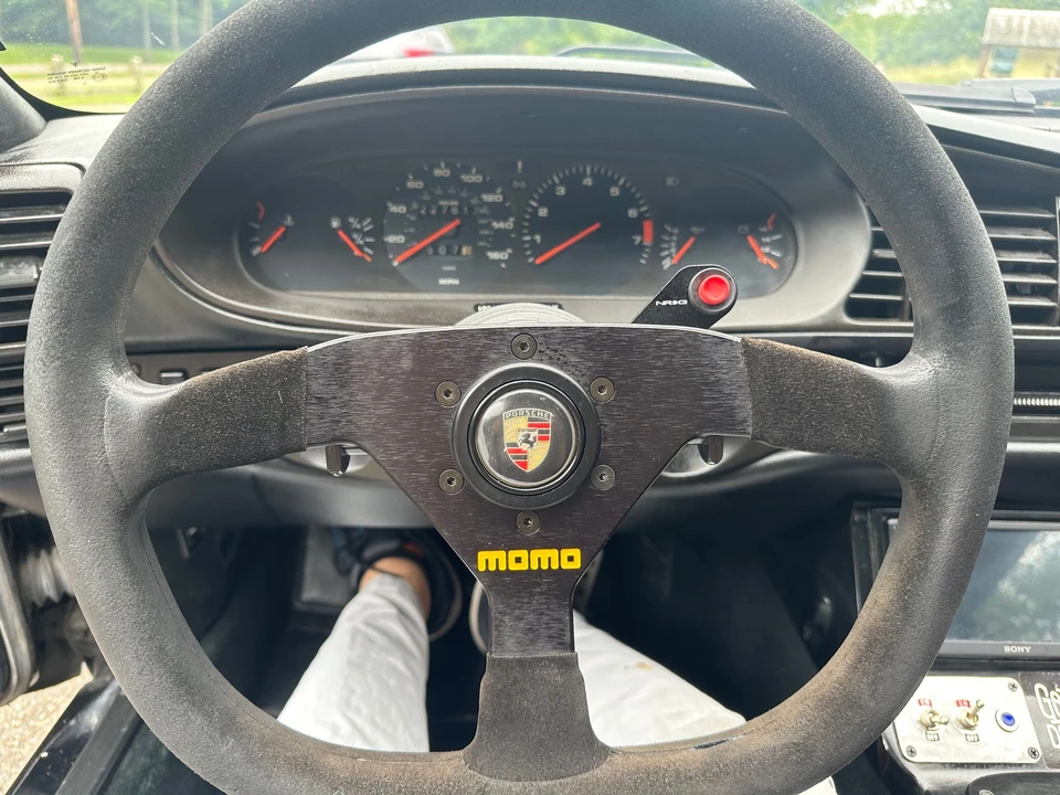 1989 Porsche 944 - Image 2 of 15