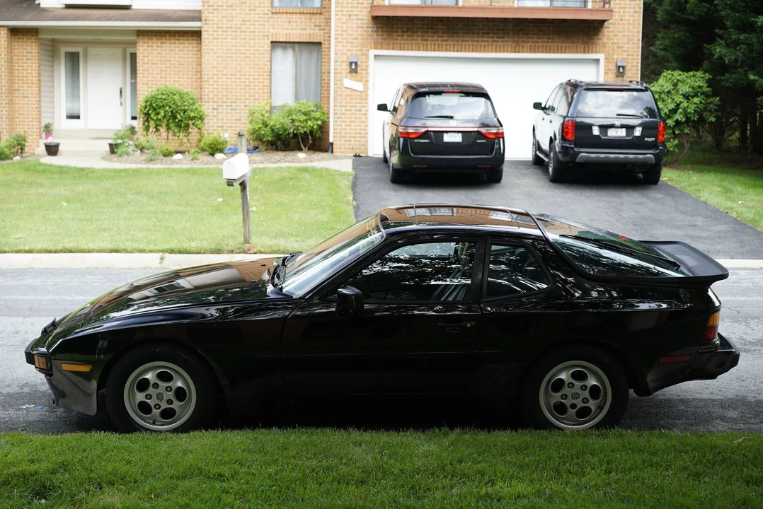 1989 Porsche 944 - Image 15 of 26