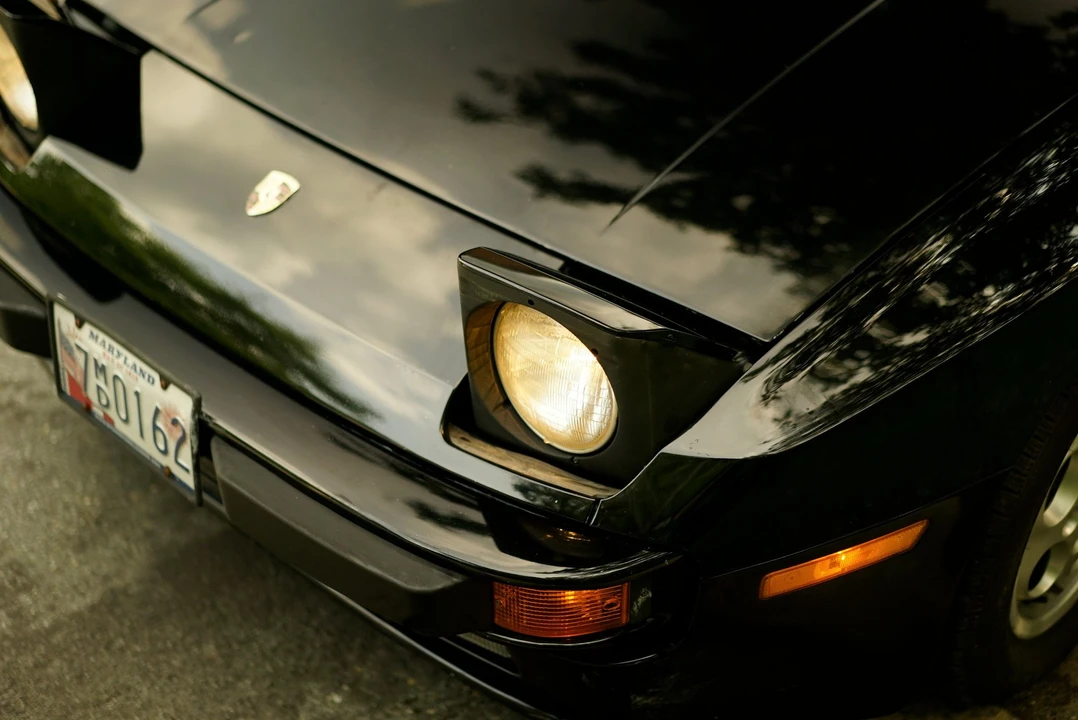 1989 Porsche 944 - Image 10 of 26