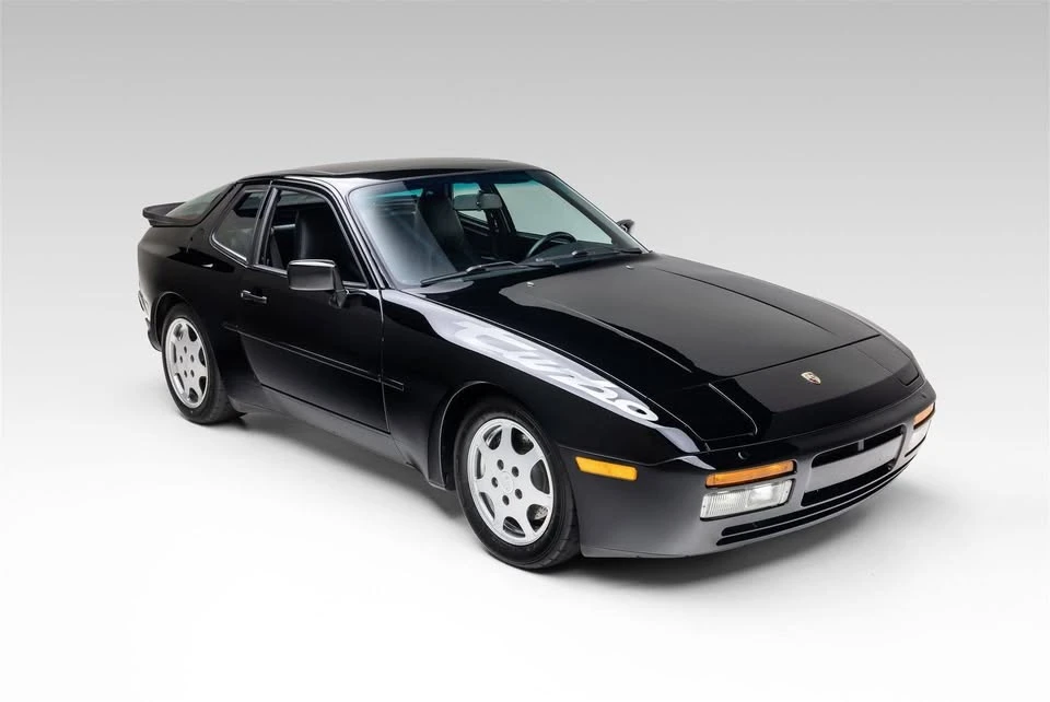 1989 Porsche 944 - Image 4 of 20