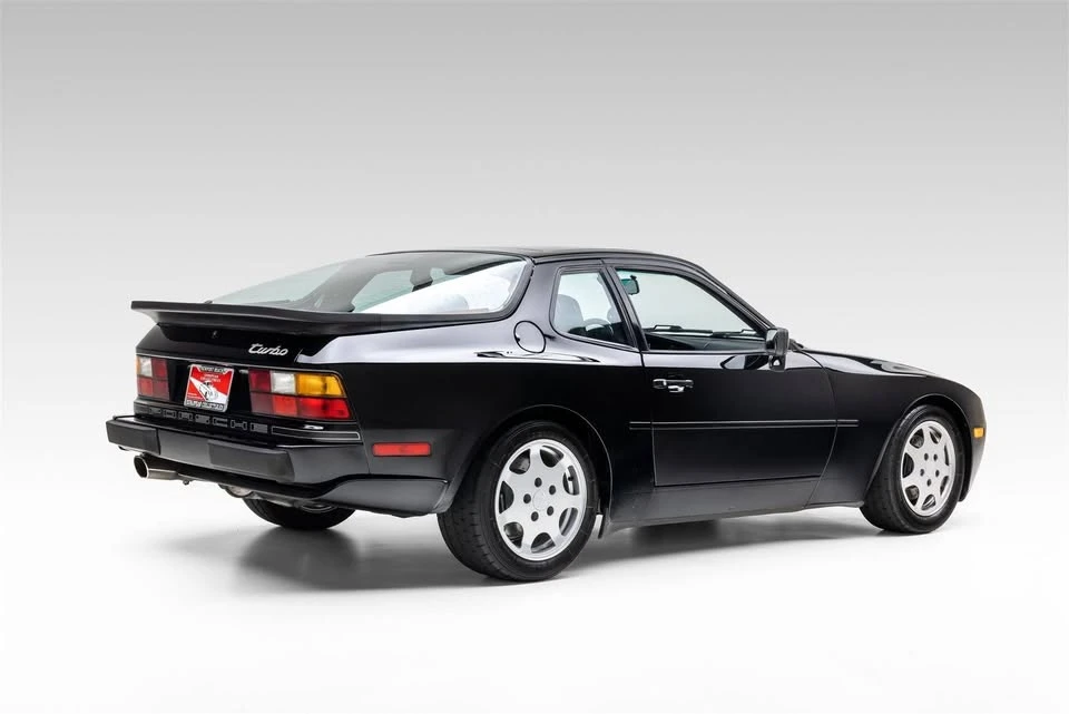 1989 Porsche 944 - Image 11 of 20