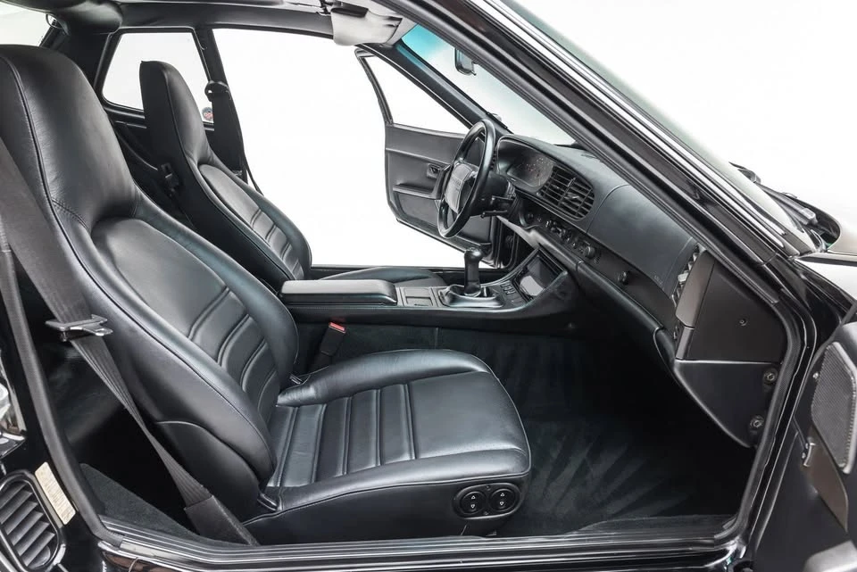 1989 Porsche 944 - Image 14 of 20
