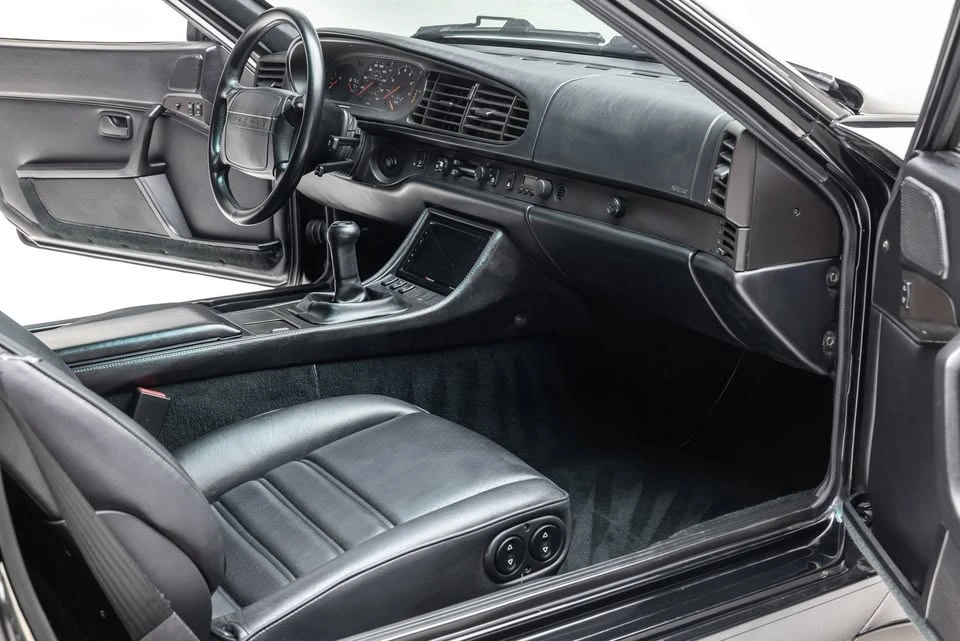 1989 Porsche 944 - Image 15 of 20