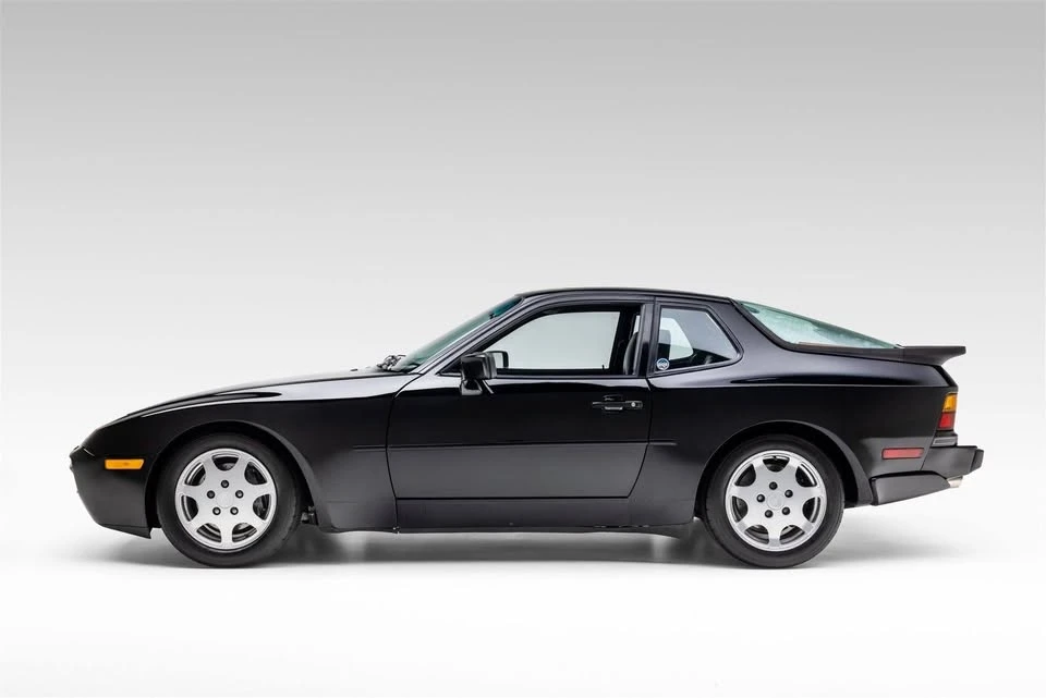 1989 Porsche 944 - Image 7 of 20