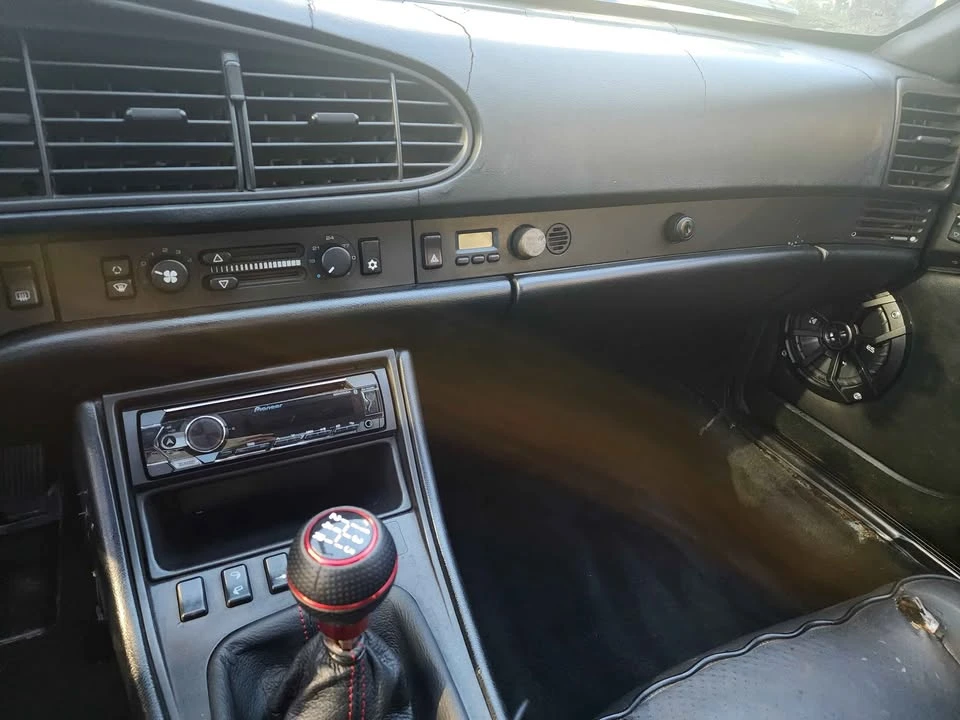 1989 Porsche 944 S2 - Image 7 of 15