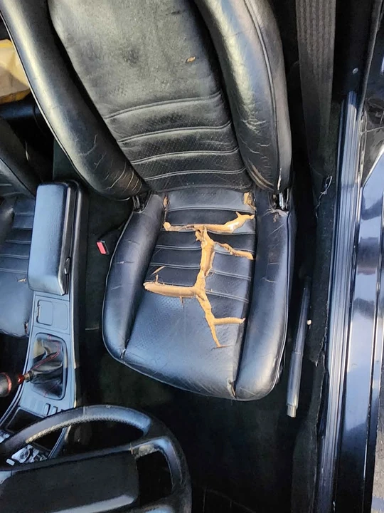 1989 Porsche 944 S2 - Image 11 of 15