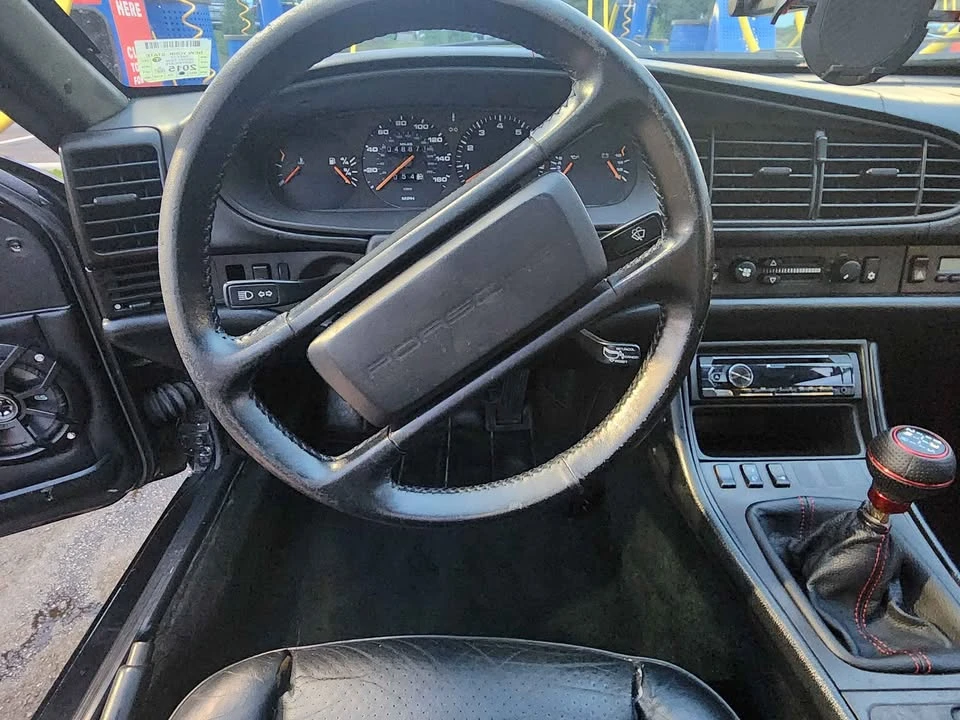 1989 Porsche 944 S2 - Image 6 of 15
