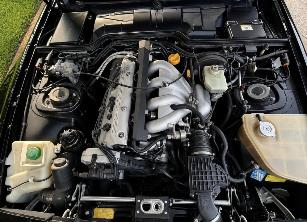 1989 Porsche 944 S2 - Image 19 of 29