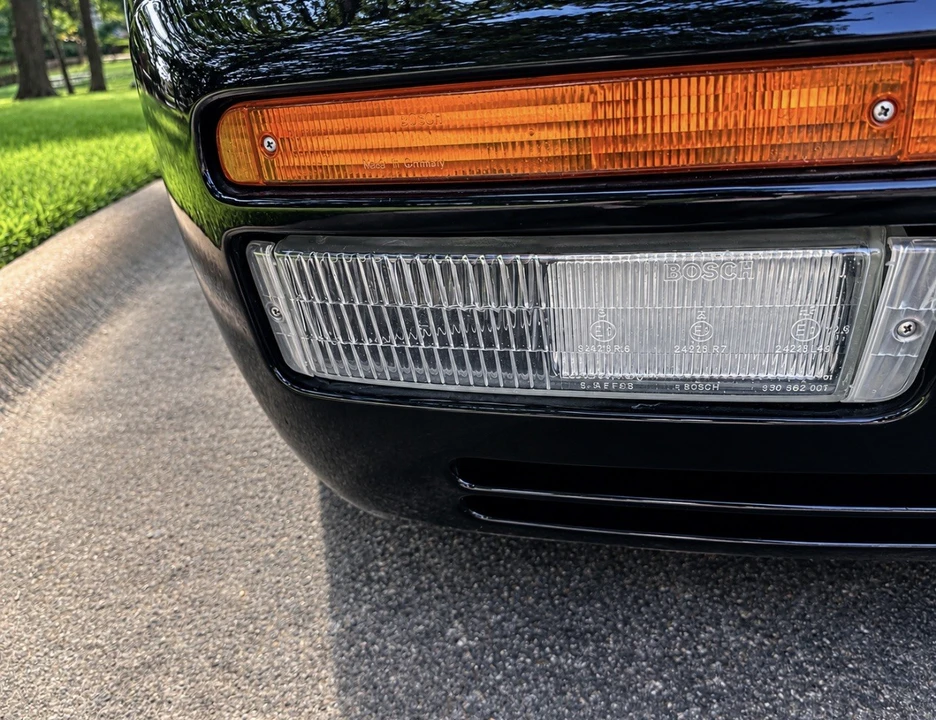 1989 Porsche 944 S2 - Image 24 of 29