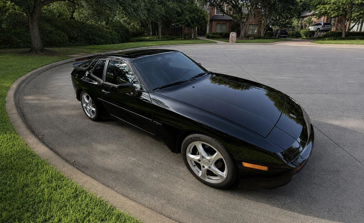 1989 Porsche 944 S2 - Image 4 of 29