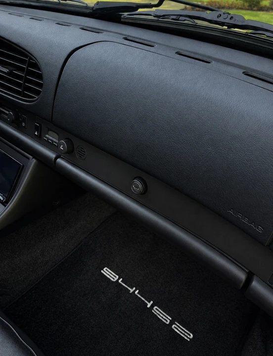1989 Porsche 944 S2 - Image 23 of 29