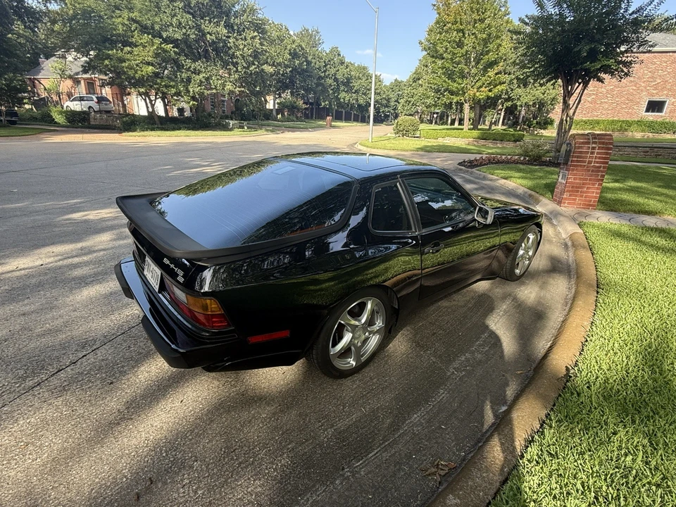 1989 Porsche 944 S2 - Image 3 of 29