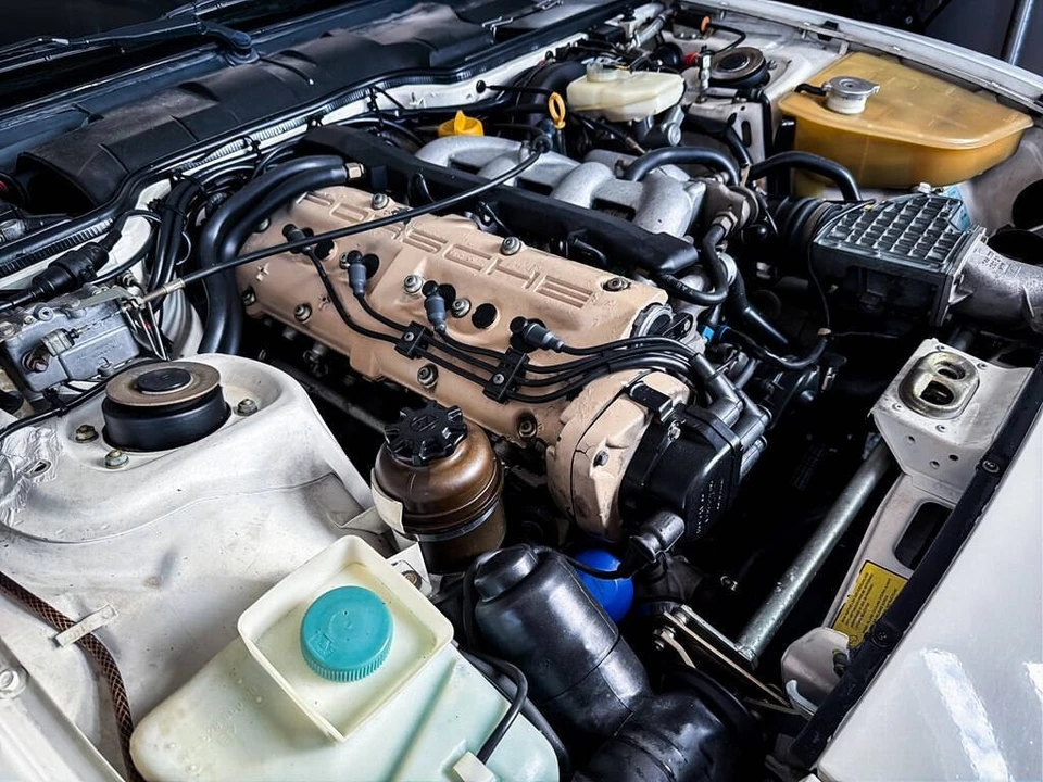 1989 Porsche 944 S2 - Image 10 of 10