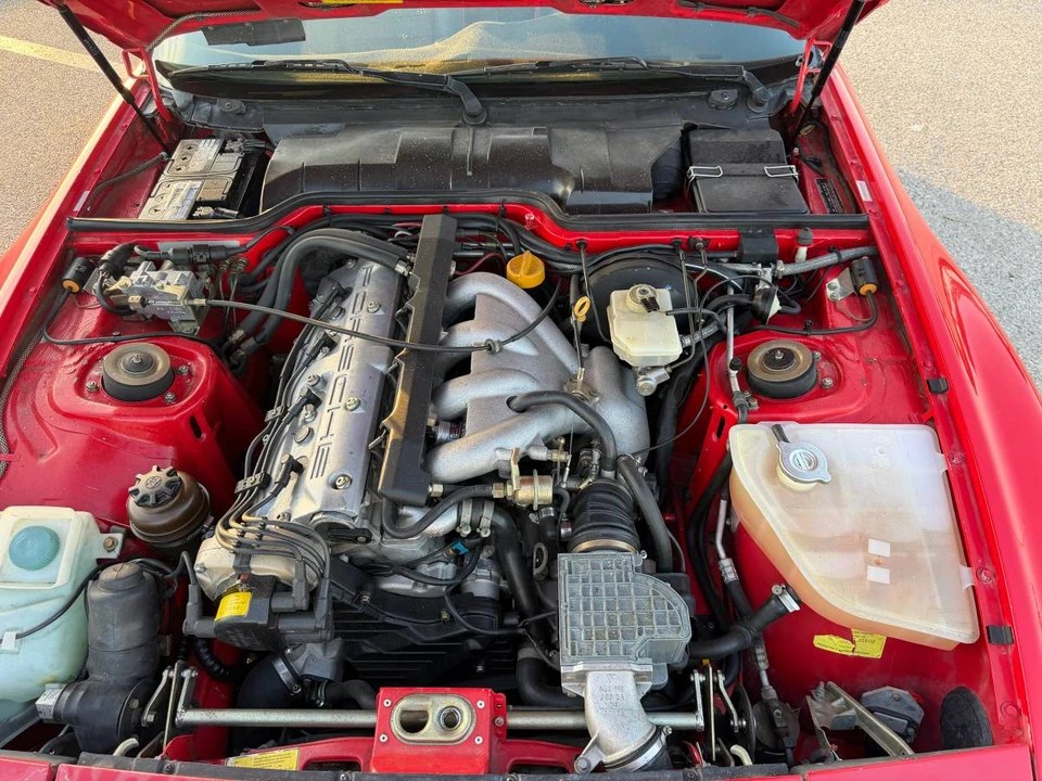 1989 Porsche 944 S2 - Image 15 of 23
