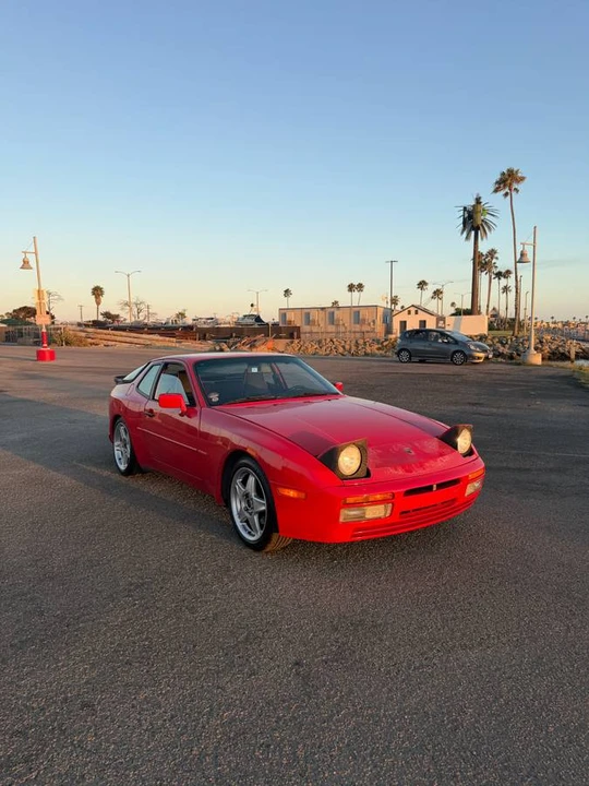 1989 Porsche 944 S2 - Image 2 of 23