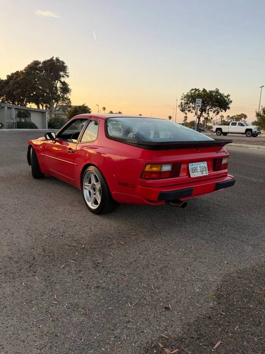 1989 Porsche 944 S2 - Image 2 of 23