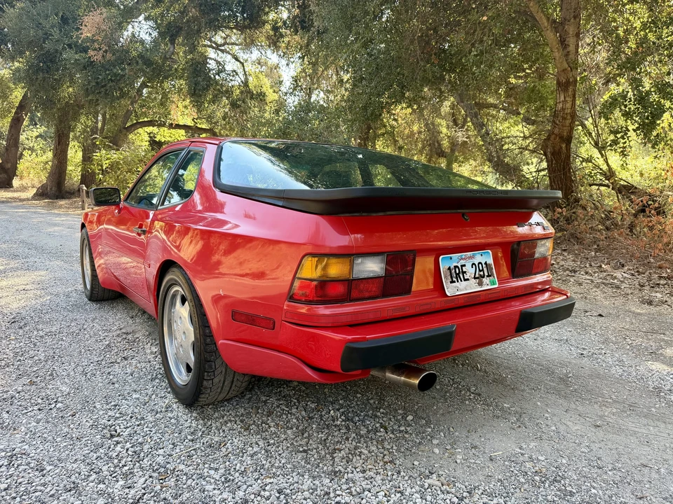 1989 Porsche 944 S2 - Image 9 of 31