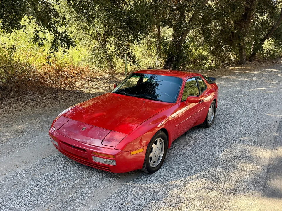 1989 Porsche 944 S2 - Image 3 of 31