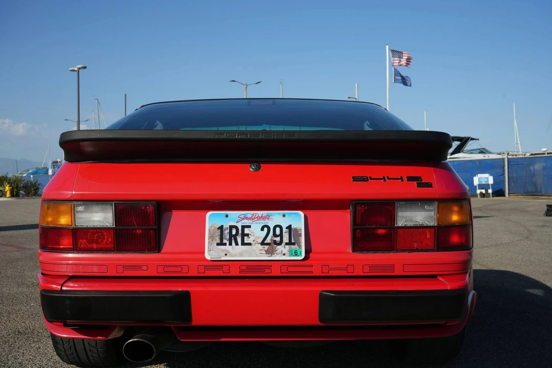 1989 Porsche 944 S2 - Image 25 of 31