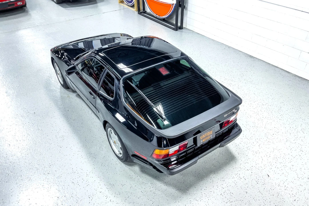 1989 Porsche 944 S2 - Image 14 of 31