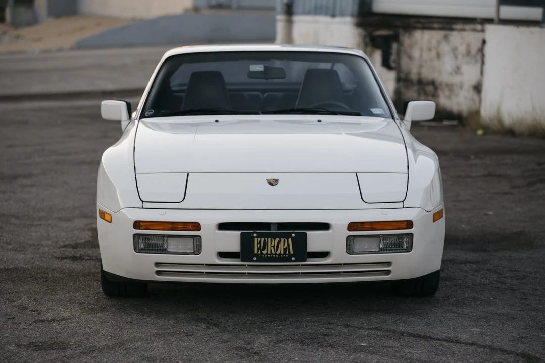 1989 Porsche 944 S2 - Image 9 of 31