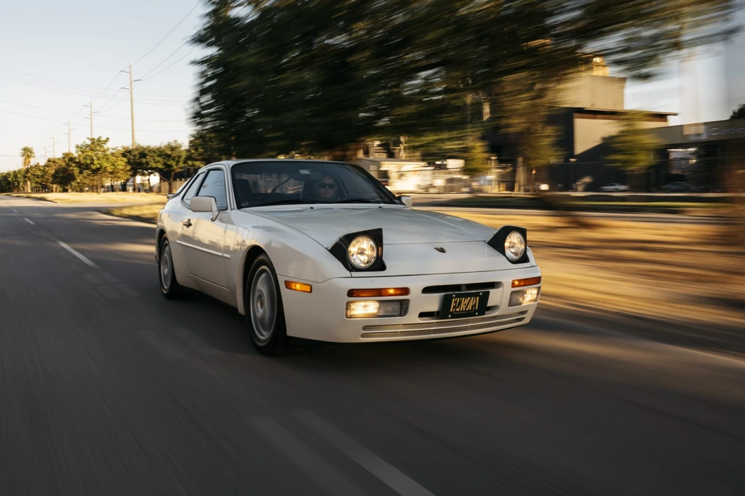 1989 Porsche 944 S2 - Image 28 of 31