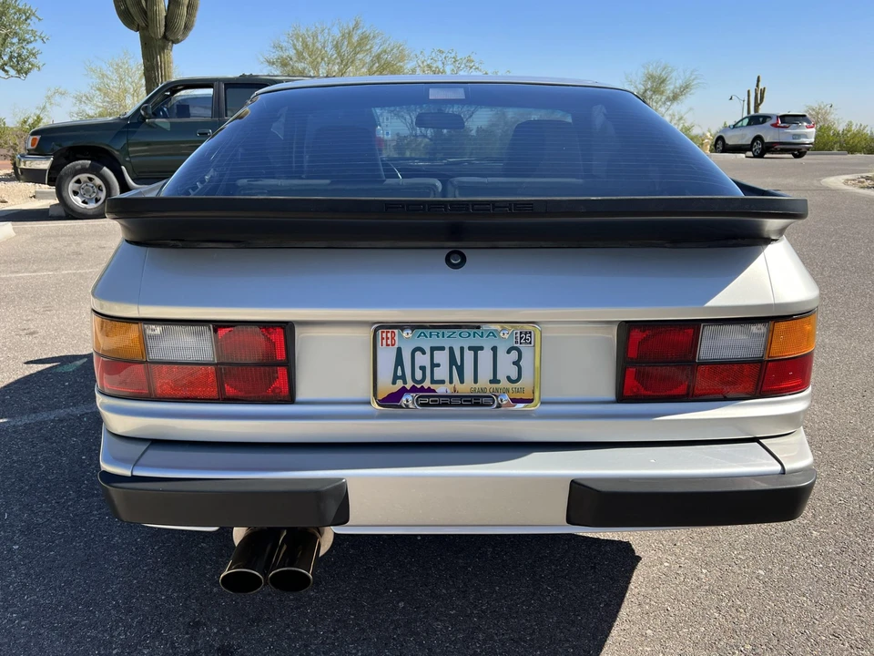 1989 Porsche 944 S2 - Image 9 of 31