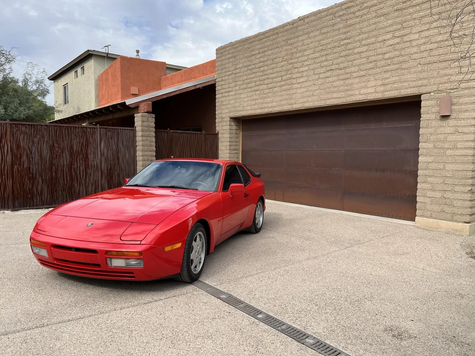 1989 Porsche 944 S2 - Image 2 of 31