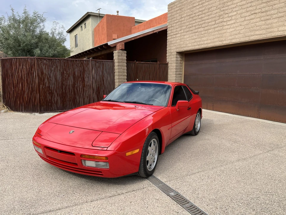 1989 Porsche 944 S2 - Image 3 of 31