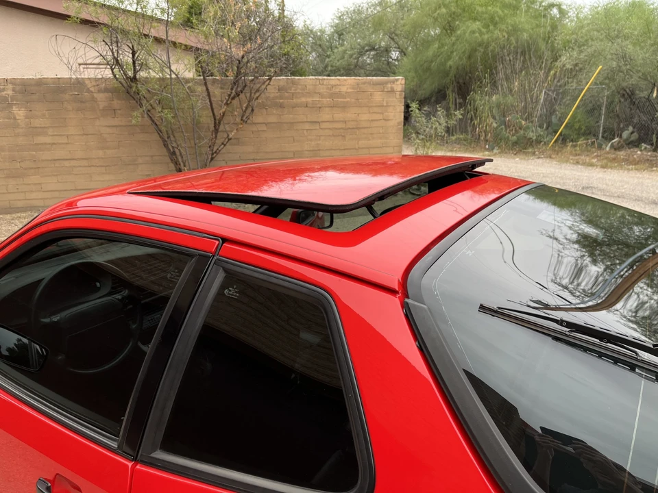 1989 Porsche 944 S2 - Image 28 of 31