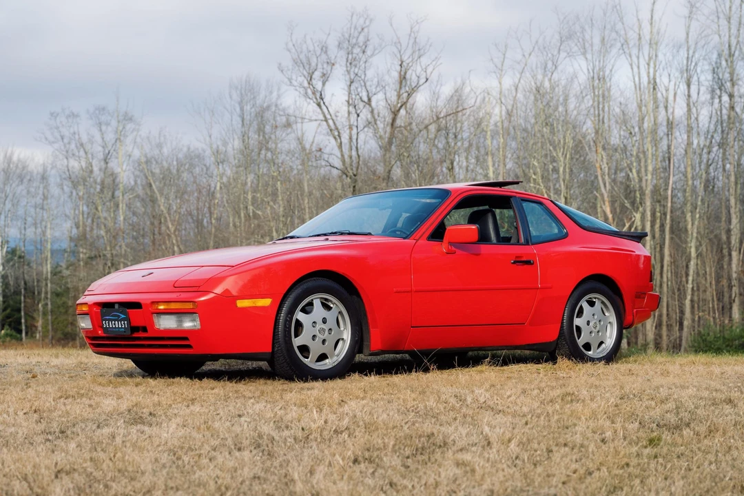 1989 Porsche 944 S2 - Image 2 of 31