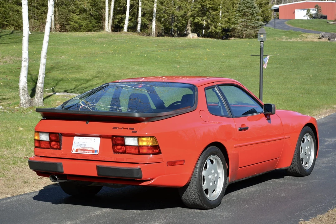 1989 Porsche 944 S2 - Image 23 of 31