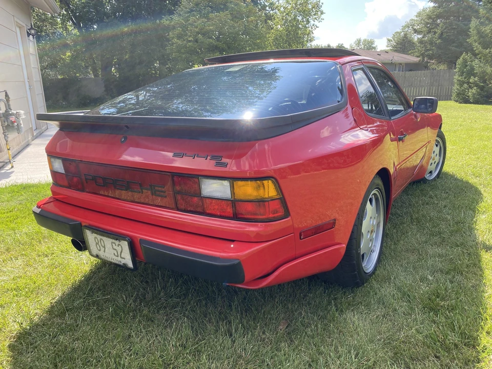 1989 Porsche 944 S2 - Image 7 of 31