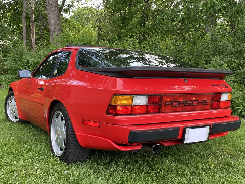 1989 Porsche 944 S2 - Image 13 of 31