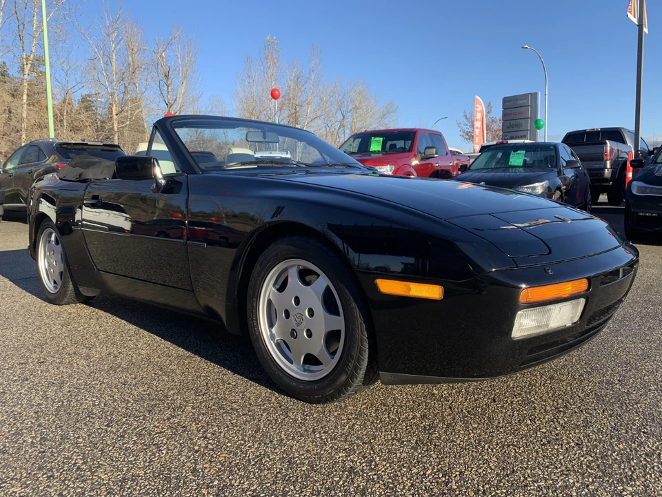 1989 Porsche 944 S2 - Image 15 of 31