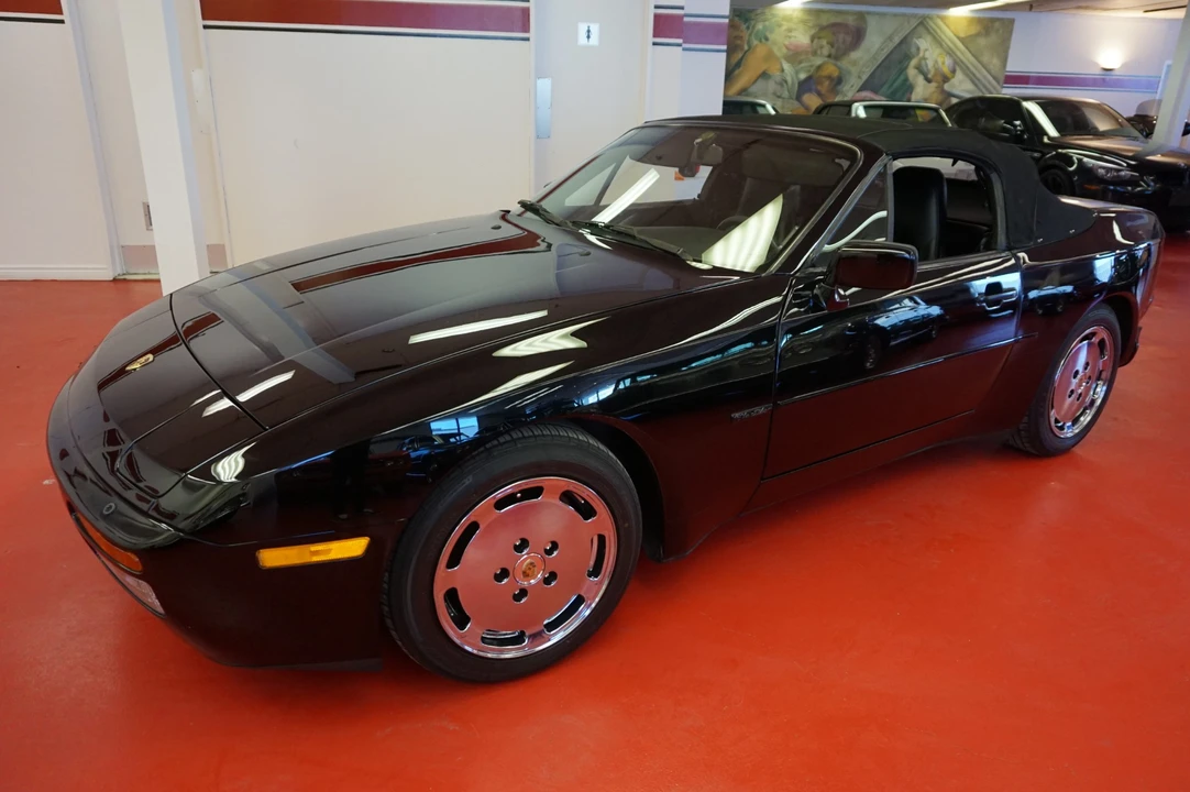 1989 Porsche 944 S2 - Image 19 of 31