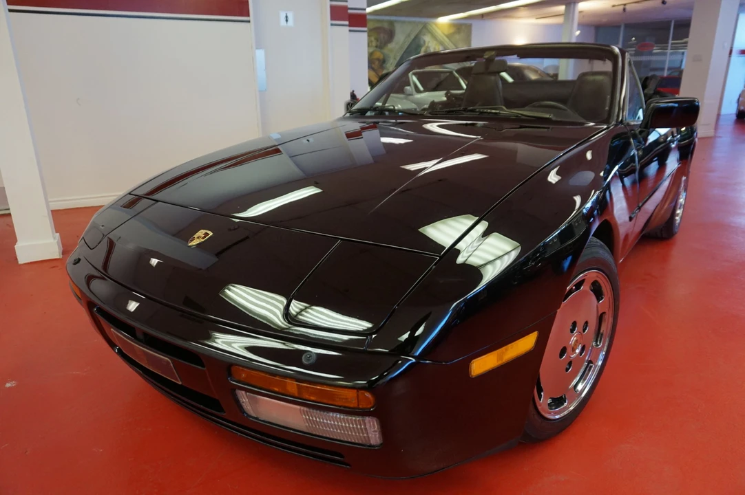 1989 Porsche 944 S2 - Image 18 of 31