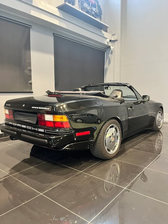 1989 Porsche 944 S2 - Image 2 of 31